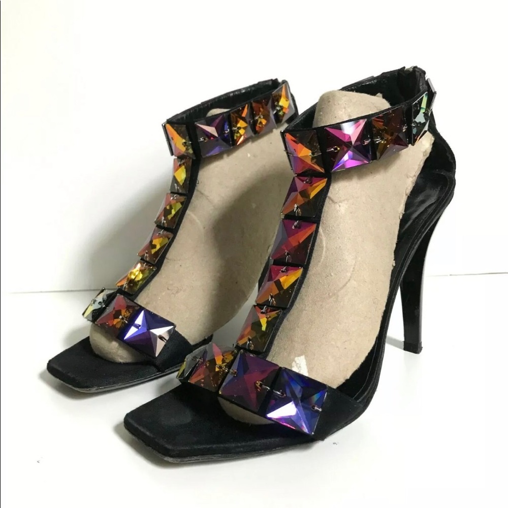 Gucci Swarovsky Crystal Black Leather Shoes 6